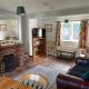Betty's Cottage - Traditional Norfolk Farm Cottage, Swafield