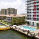 Ocean Air & 2 Cozy Full Beds, Relaxing Beach Studio Hallandale Beach - Photo 10