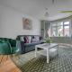 Team Accomodation 4 Bedroom Free Parking WiFi Moseley Birmingham near City Centre NEC BHX