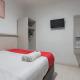 RedDoorz at Arwiga Hotel near RS Hasan Sadikin Bandung - Photo 6