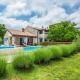 Villa in Medvidici with Pool near Porec Beach Rajki - Fotografie 10
