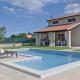Holiday Home in Marcana near Sea and Pool, Marčana (fotografie 3)