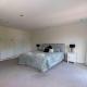 Huge 6 Bed House with Entertainment room and Hotub Southampton - Foto 5