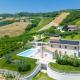Villa Amore di Ada - Modern Design Villa - AirCo, Private Pool & Near The Beach, Monterubbiano (fotografie 8)