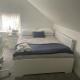Cosy Double Room at The Whitley House, Shinfield