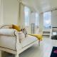 The Island Houseboat, Amsterdam (photo 7)