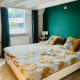 The Island Houseboat, Amsterdam (photo 4)