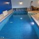 Lamack Vale House, Tenby, 5 Bedrooms with Private Heated Indoor Swimming Pool & Parking - Fotografie 9