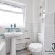 Purple Velvet - 2 Bed Home Spacious - Basildon Essex Upto 5 Guests, Free Wifi , Free Parking, Basildon (foto 6)