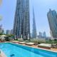 Vogue Downtown Act One Act Two, Dubai Luxury Stay with Pool, Gym & Burj Khalifa Views, Dubaï - Photo 3