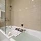 Luxury 1 bed flat, minutes from Canary Wharf and South Quay Station, Londýn - Fotografie 6