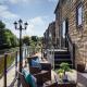 Luxury Canalside home in Leeds, Лидс