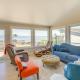 Stunning Home in Coupeville with Deck and Beach Access, Coupeville (Foto 7)
