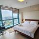 One Uptown BGC Modern & Spacious, Great Location, 200mbps & washer, Manille - Photo 1