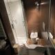 Frank Host Roma Lux , Metro A a 50 m, simple check-in con codice a qualsiasi orario, Roma - Foto 10