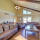 Spacious Arkansas Abode with Balcony and Fire Pit!, Форт-Смит (фото 5)