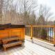 The Old Kettle Cabin with Hot Tub, Mill Village (fotografie 8)