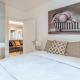 Hidden Gem: 2BR Artistic Retreat in Glyfada Center, Athen - Foto 2