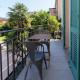 Giuka Apartment by Quokka 360 - close to the station, Massagno (Foto 6)