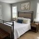 Birdie Mae - 2 bedroom House in DT Hamilton, Hamilton