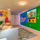 Themed Home with Pool Game Room in Resort Davenport - Foto 6