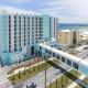 Hampton Inn & Suites Panama City Beach-Beachfront - Foto 1