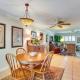 Lovely Bryan Home with Deck - 4 Mi to Kyle Field!, Bryan (fotografie 7)