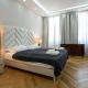 Charming 2-Room Apartment with Balcony, 15 Min to Center, Wien - Foto 10
