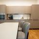 Charming 2-Room Apartment with Balcony, 15 Min to Center, Wien - Foto 4