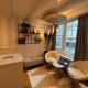 The smallest hotel in Amsterdam, Amsterdam (photo 4)