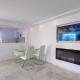 1108 Beachfront 2 apartments with roofterrace 80mtrgt beach 3 pools, Marbella (foto 4)