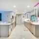 Furnished Patio + Gas Grill: Deerfield Beach Home, Deerfield Beach (fotografie 3)