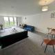 XL 2 Bed Central MCR Apt Sleeps 7, Manchester - Photo 5