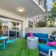 Fairfax District Chic City Oasis 2 BR Apt with Den 136, Los Angeles - Photo 4