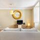 WHome Urban Comfort: 1-BR near Airport & Train Station, Lisbon - Photo 8
