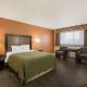 Quality Inn & Suites Medford Airport, Medford - Fotografie 7