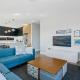 Stylish Serenity - Martinborough Holiday Home, Martinborough
