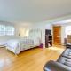 Coventry Lake Getaway with Yard Near UConn!, Coventry (foto 3)