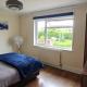 6 Bedroom Spacious villa, Free Parking, Byfleet (fotografie 5)