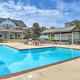Pools, Hot Tub and More Bushkill Mountain Getaway!, Sandyville (photo 4)
