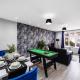 Boutique 4 Bedroom House in London - Parking