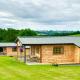 Pastures Green Cabin (Oak Tree Lane)