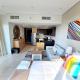 SUNRISE HOMES - Studio with Huge Balcony & Amazing View near JBR Beach, Dubai - Foto 10