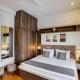 StayVista's La Villa Farm - Tranquil Retreat with Outdoor Pool, Games & Terrace, Mohāna - Foto 8