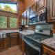 Sleek Cabin with Hot Tub 11 Mi to Broken Bow Lake!, Broken Bow - Fotografie 9