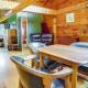 Pet-Friendly Jamestown Cabin with Fire Pit and Deck!, Jamestown (zdjęcie 7)