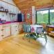 Pet-Friendly Jamestown Cabin with Fire Pit and Deck!, Jamestown (zdjęcie 10)