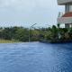 Luxe 1-Bedroom Haven with Ocean View on the 5th Floor of Kalani Tower, Nongsa (foto 5)