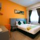 Swing & Pillows - Travelland Hotel, Ipoh, Ипох (фото 5)