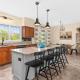 Hot Tub - Home Gym - Fire Pit - Game Room - Private Footpath to Winery, Delaplane (fotografie 9)